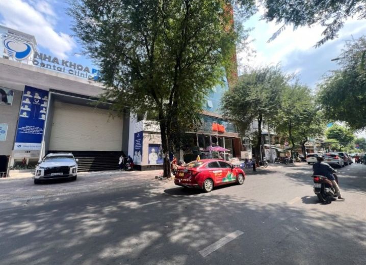 Cho Thuê Mặt Bằng Nhà Mặt Tiền Số 159-159Bis Võ Văn Tần Phường 6 Quận 3