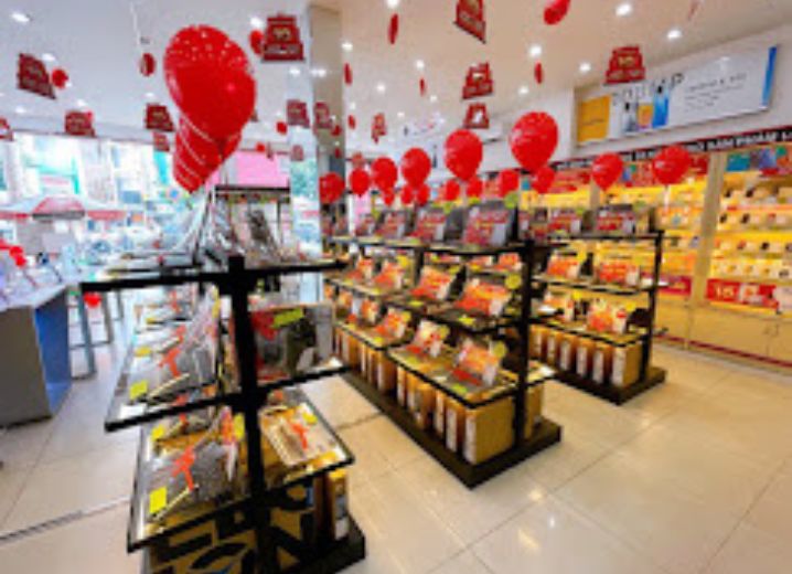 Cho Thuê Mặt Bằng Góc 2MT 311 Lê Văn Sỹ Phường 13 Quận 3