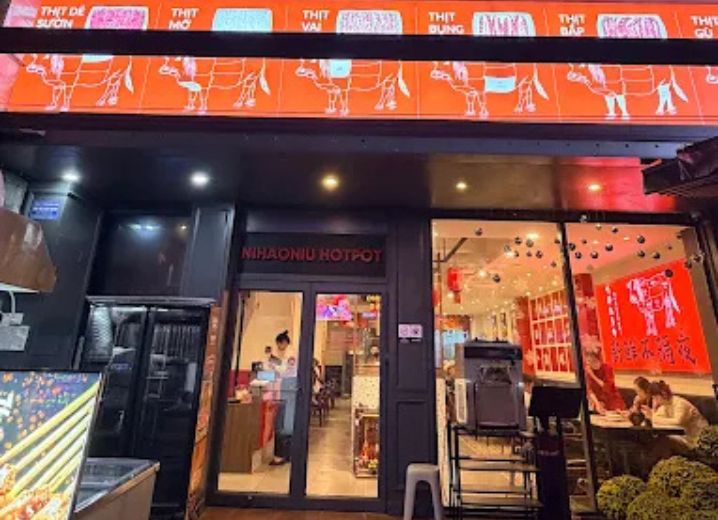 Cho Thuê Mặt Bằng Góc 2MT 69 Phạm Ngọc Thạch Phường 6 Quận 3