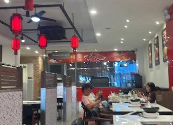 Cho Thuê Mặt Bằng Góc 2MT 69 Phạm Ngọc Thạch Phường 6 Quận 3