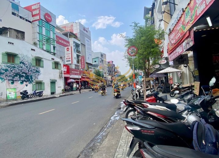 Cho Thuê Mặt Bằng 770B-770C Sư Vạn Hạnh Phường 12 Quận 10