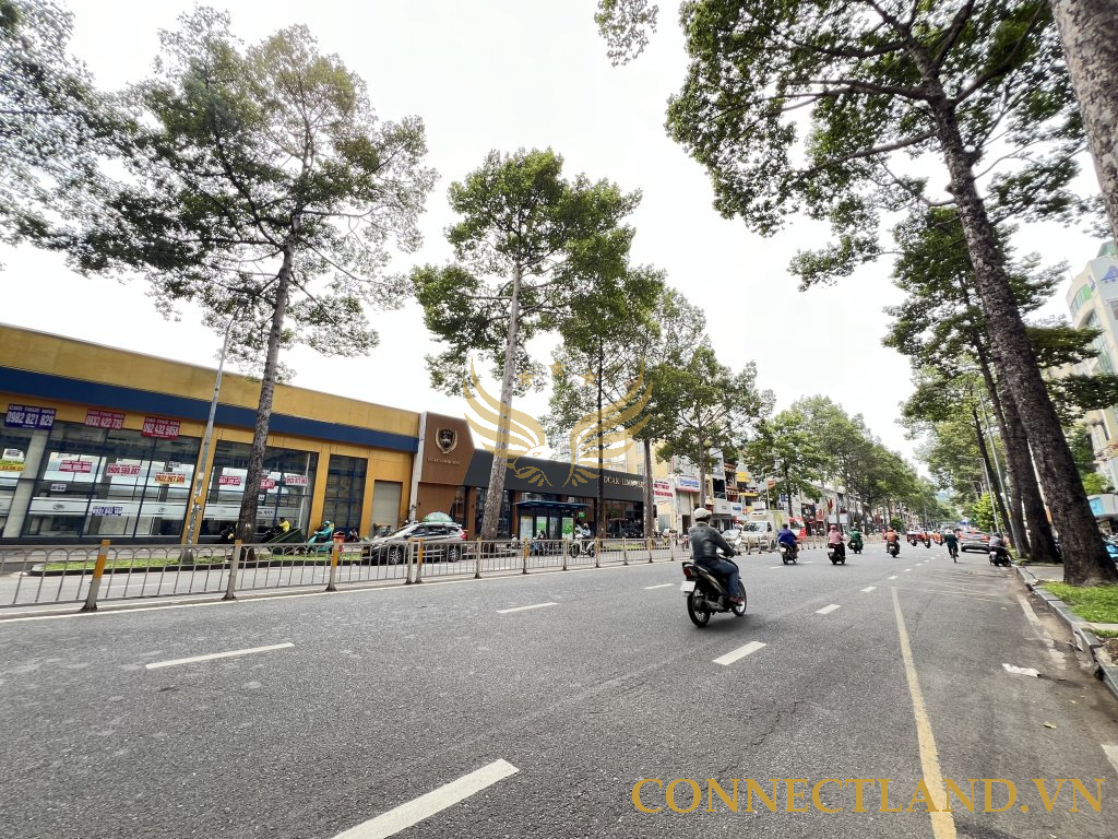 Cho Thuê Mặt Bằng GÓC 2MT 120 Trần Hưng Đạo Phường Phạm Ngũ Lão Quận 1