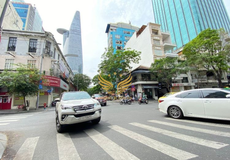 Cho Thuê Mặt Bằng GÓC 2MT 33 Đồng Khởi Phường Bến Nghé Quận 1