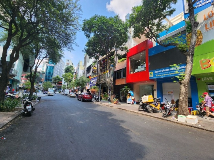 Cho Thuê Mặt Bằng Nhà Mặt Tiền số 56 Đường Ngô Đức Kế, Phường Bến Nghé, Quận 1, DT: 4x16m,  1 trệt, 1 lầu, DTSD: 128 m2