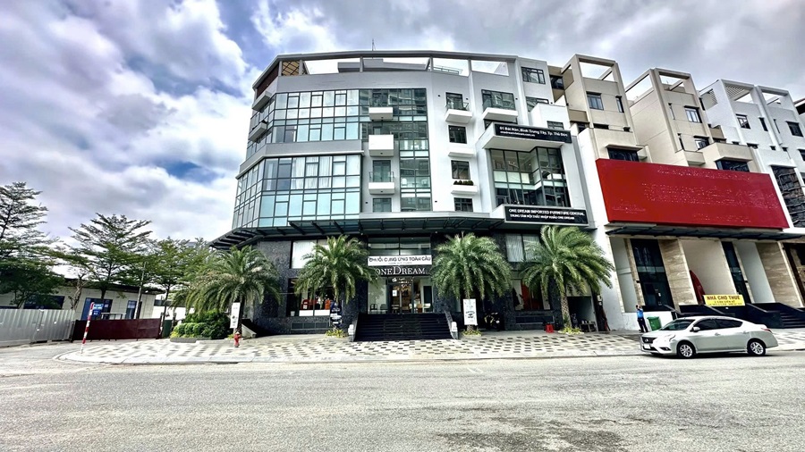 Cho Thuê Tòa Nhà Góc 2 Mặt Tiền Số 2-4-6 Đường 28, Phường Bình Trị Đông B, Quận Bình Tân, DT: 16.5x20m, 1 Trệt, 3 Lầu, ST, TM, DTSD: 1.320m2