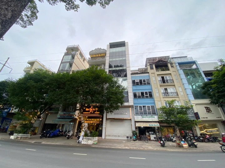 Cho Thuê Tòa Nhà Mặt Tiền Số 283 Đường Hùng Vương, Phường 9, Quận 5, DT: 7x17m; 1 hầm, 1 trệt, 6 lầu, thang máy, DTSD: 950m2