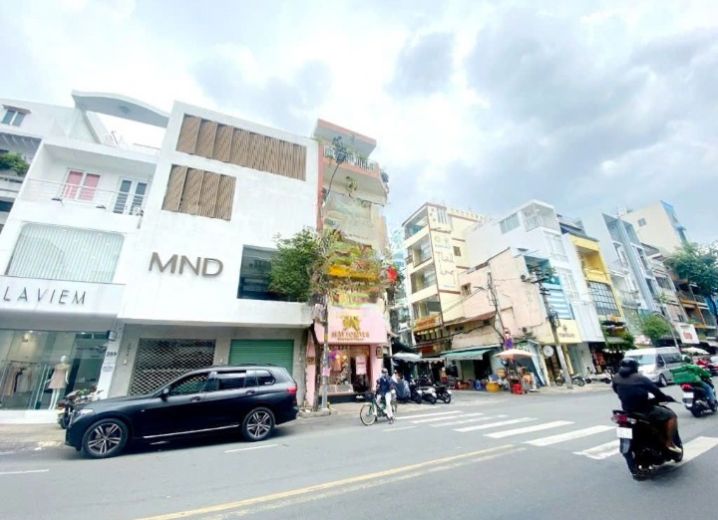 Cho Thuê Nhà Mặt Tiền 291A-291B Võ Văn Tần Phường 5 Quận 3
