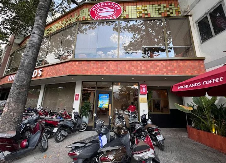 Cho Thuê Mặt Bằng Mặt Tiền 803 Hoàng Sa Phường 11 Quận 3