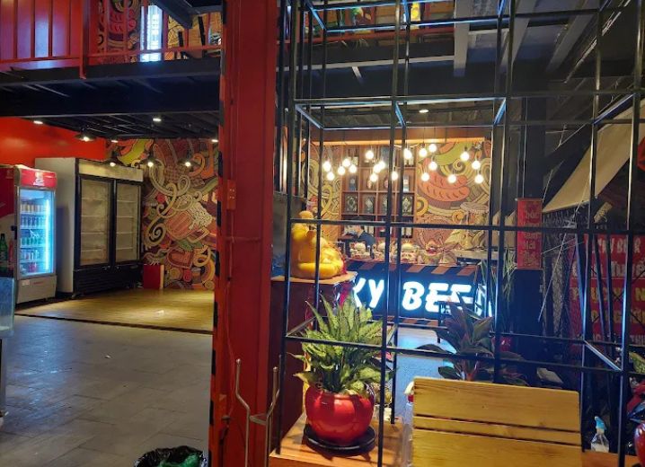 Cho Thuê Nhà Mặt Tiền Số 144 Trường Sa Phường 15 Quận Bình Thạnh