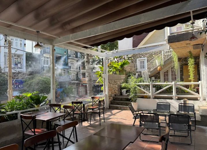 Cho Thuê Mặt Bằng GÓC 3MT Số 287-289-291-293 Nguyễn Gia Trí Phường 25 Quận Bình Thạnh