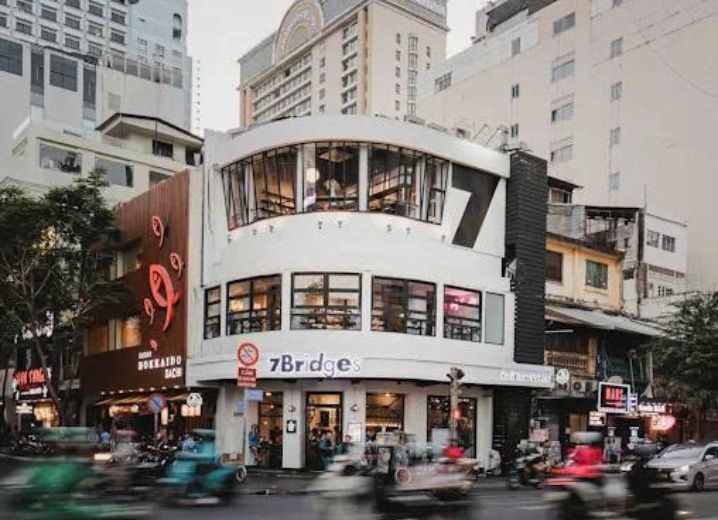 Cho Thuê Mặt Bằng GÓC 2MT Số 38 Đông Du Phường Bến Nghé Quận 1