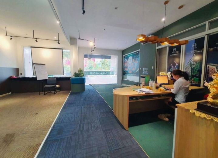 Cho Thuê Nhà Mặt Tiền Số 94 Nguyễn Thị Thập Phường Tân Hưng Quận 7