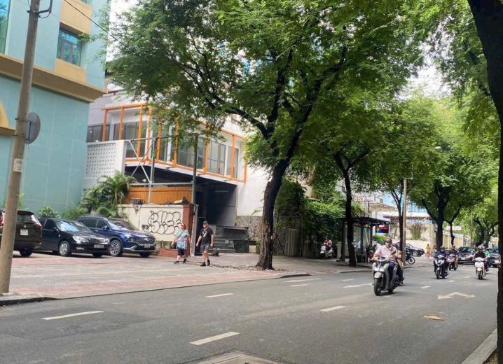 Cho Thuê Mặt Bằng 100 Nguyễn Du Phường Bến Nghé Quận 1