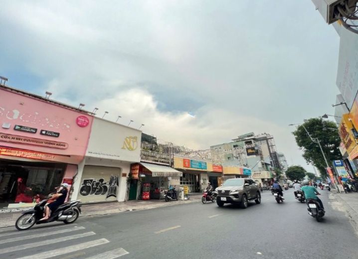 Cho thuê Mặt bằng 180B-180C Lê Văn Sỹ Phường 3 Quận Phú Nhuận