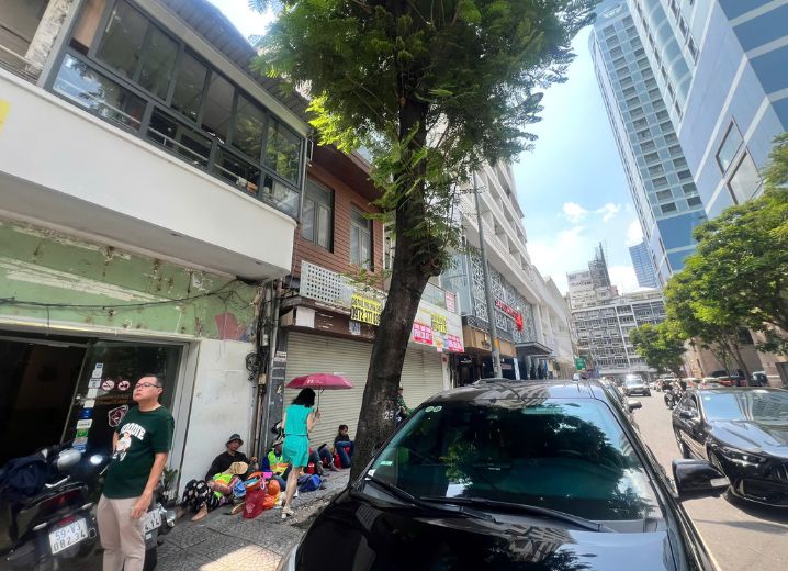 Cho Thuê Mặt Bằng 35 Đông Du Phường Bến Nghé Quận 1