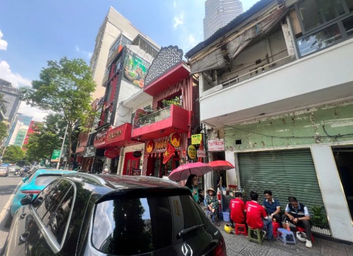 Cho Thuê Mặt Bằng 35 Đông Du Phường Bến Nghé Quận 1