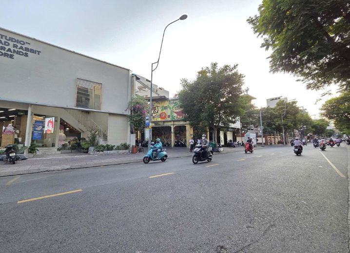 Cho Thuê Mặt Bằng 409A Lê Văn Sỹ Phường 12 Quận 3