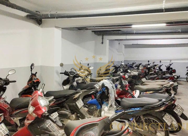 Bán Khách Sạn CHDV 82A Lý Phục Man Phường Bình Thuận Quận 7