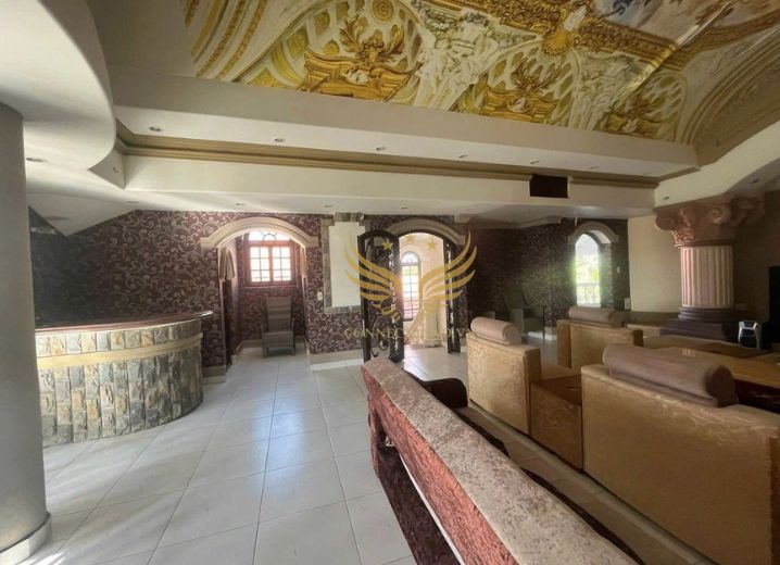 Bán nhà 140 Nguyễn Văn Hưởng Phường Thảo Điền Quận 2