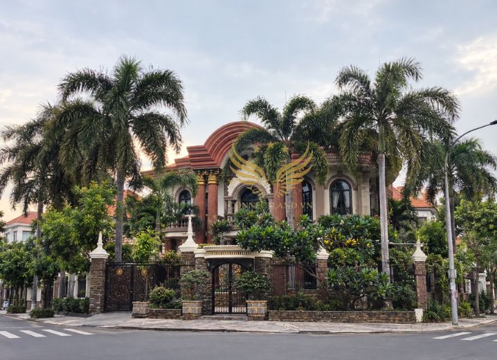 Bán nhà 140 Nguyễn Văn Hưởng Phường Thảo Điền Quận 2