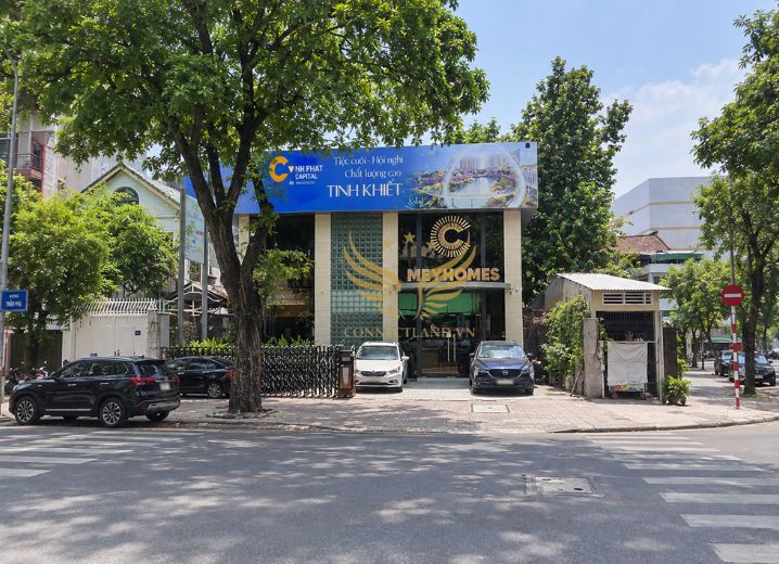 Bán Nhà 30 Võ Văn Tần Phường 1 Quận 3