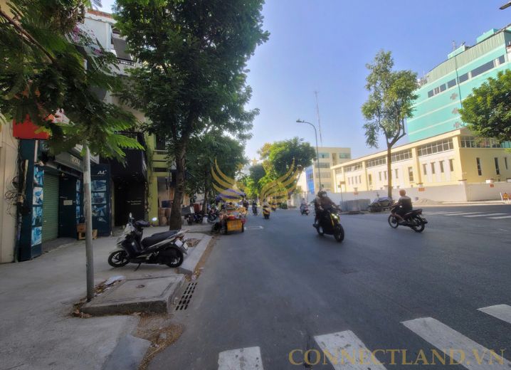 Cho Thuê Mặt Bằng 126-128 Yersin Phường Nguyễn Thái Bình Quận 1