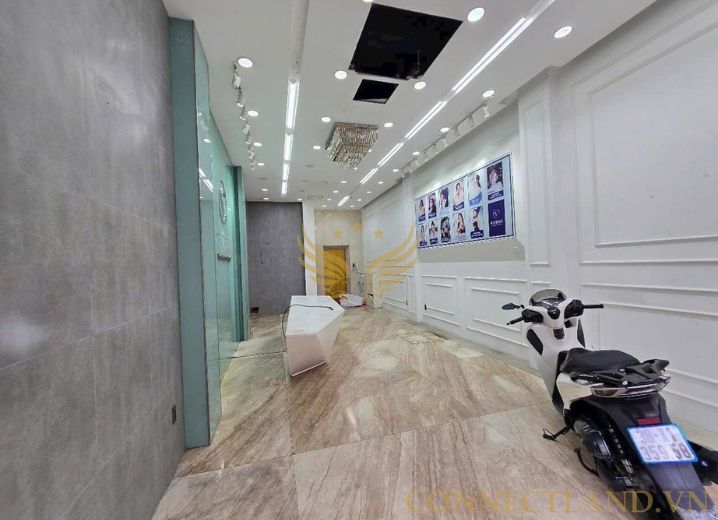 Cho Thuê Mặt Bằng 228 Hai Bà Trưng Phường Tân Định Quận 1