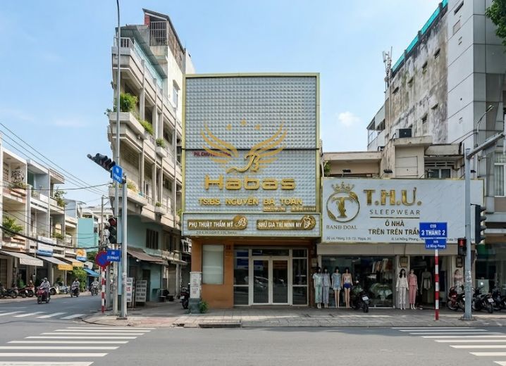 Cho Thuê Mặt Bằng 727 Đường 3/2 Phường 6 Quận 10